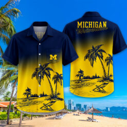 Michigan Wolverines | Tropical Pocket Hawaiian Shirt FT18526